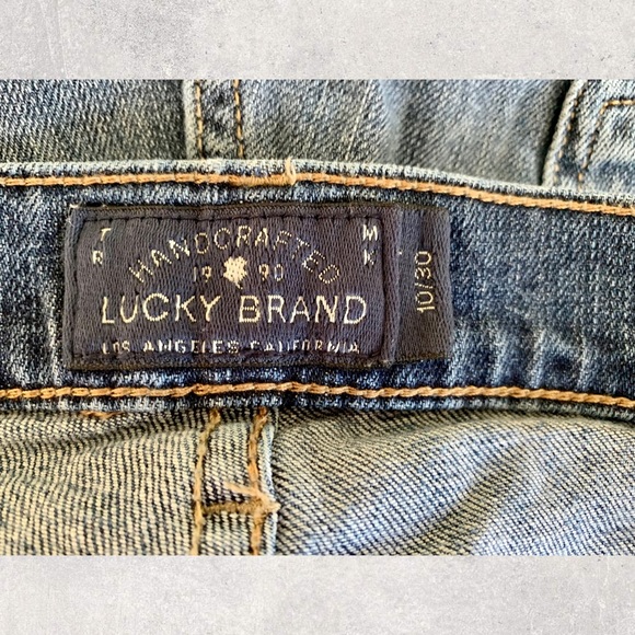 LUCKY BRAND SWEET STRAIGHT JEANS 10/30 - Picture 3 of 4